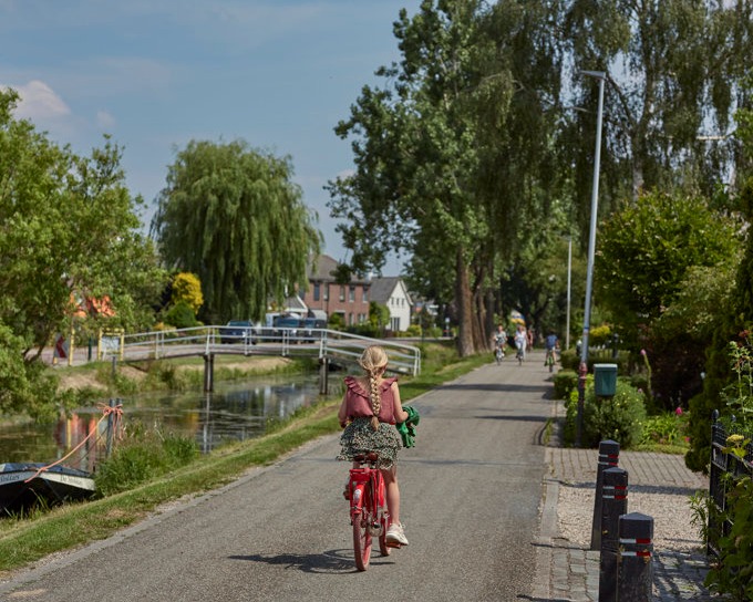 Aantrekkelijke, waterrijke en groene omgeving